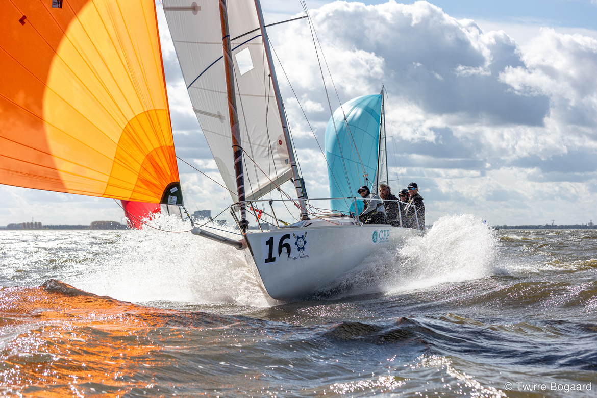 Contact - R&ZV Naarden